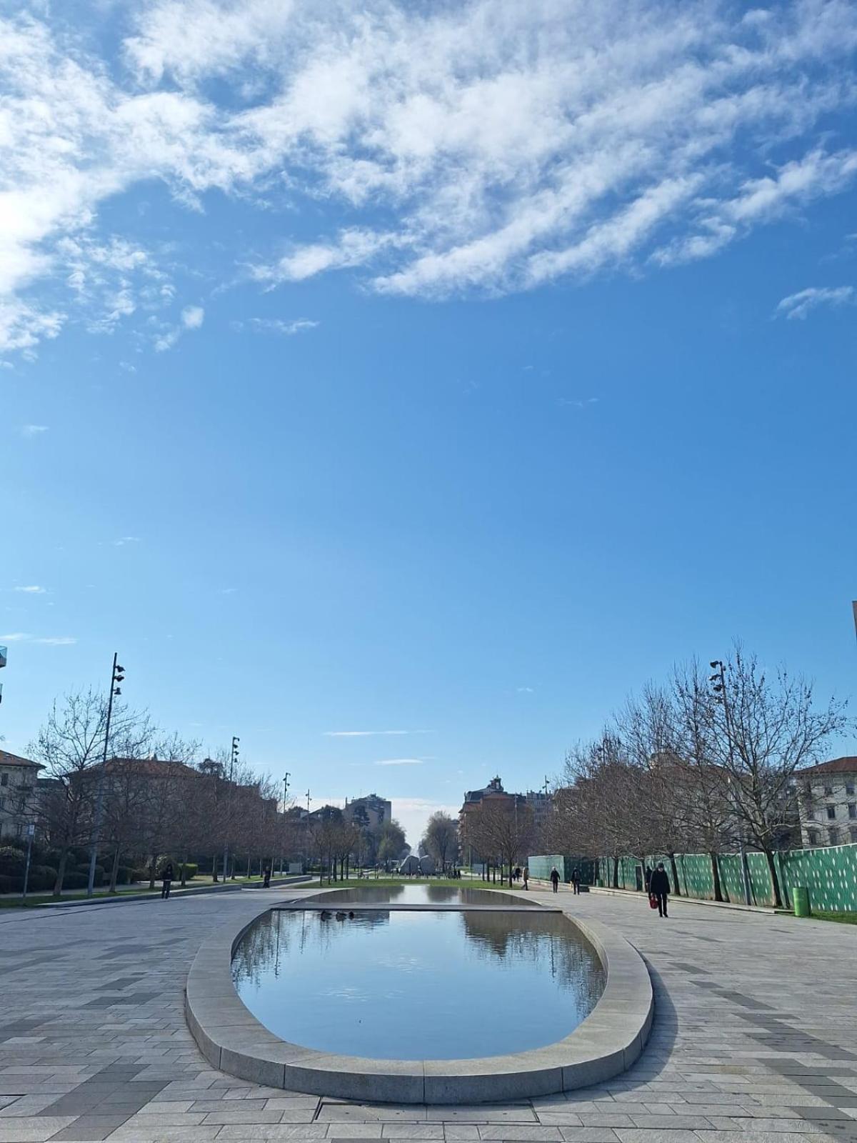 Charming Towers Guest House-Apartment Milano Esterno foto