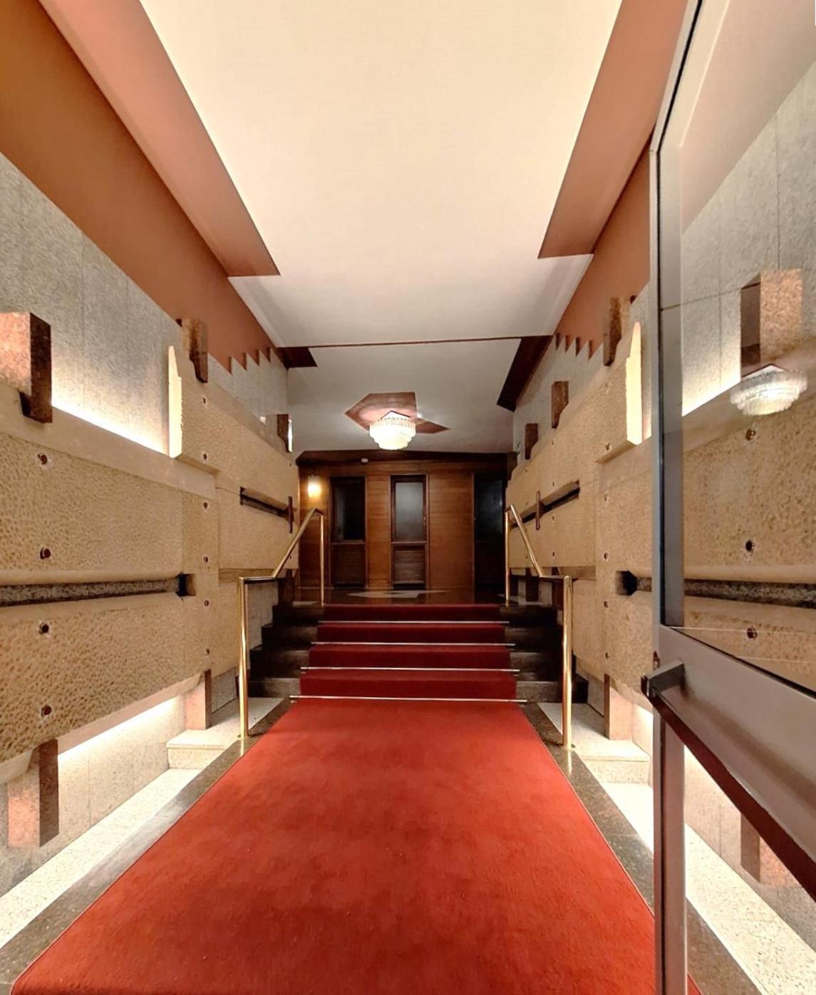 Charming Towers Guest House-Apartment Milano Esterno foto