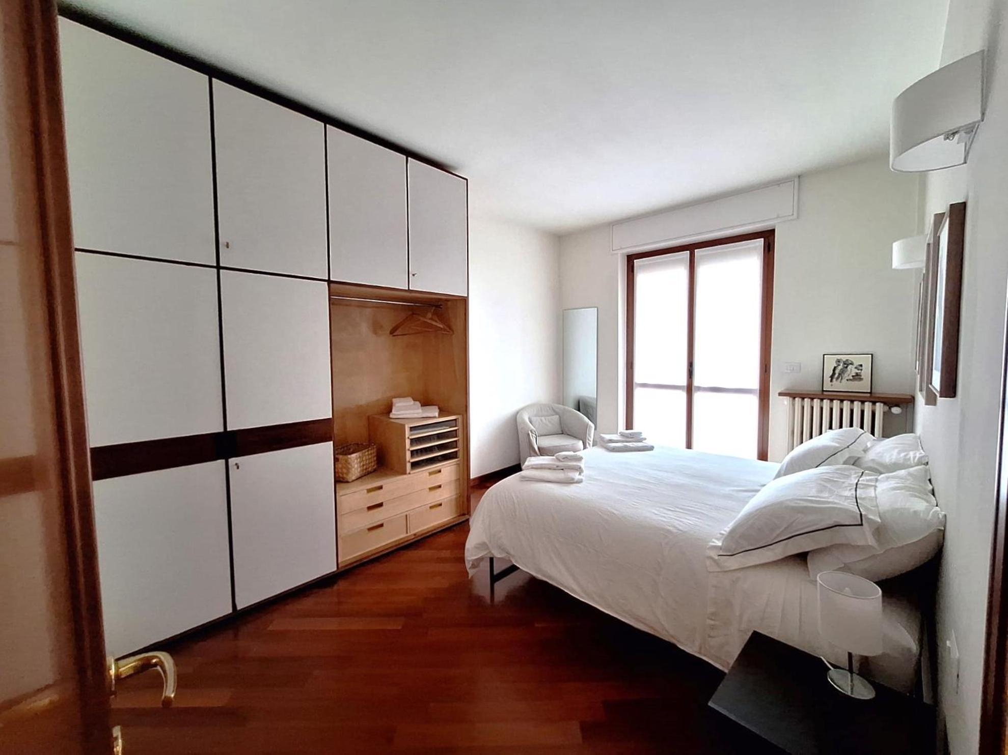 Charming Towers Guest House-Apartment Milano Esterno foto